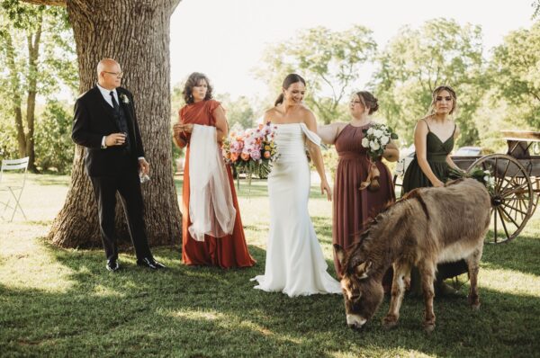 2025 wedding trends oak hill farm